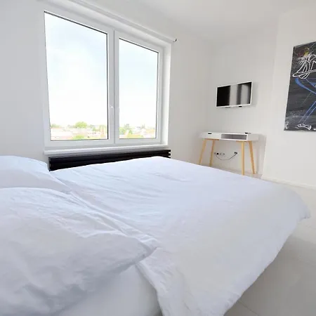 Apartment Center Aupark *