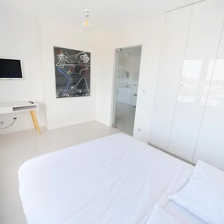 Center Aupark Пьештяни