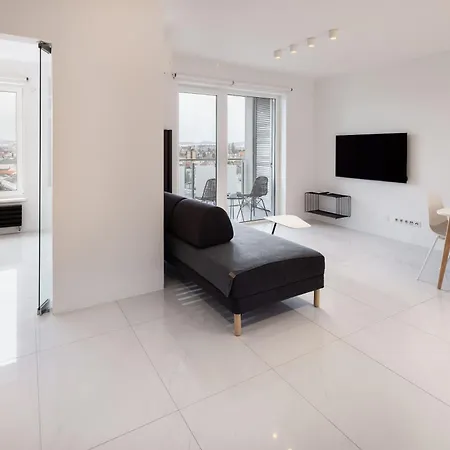 Center Aupark Апартаменты Пьештяни